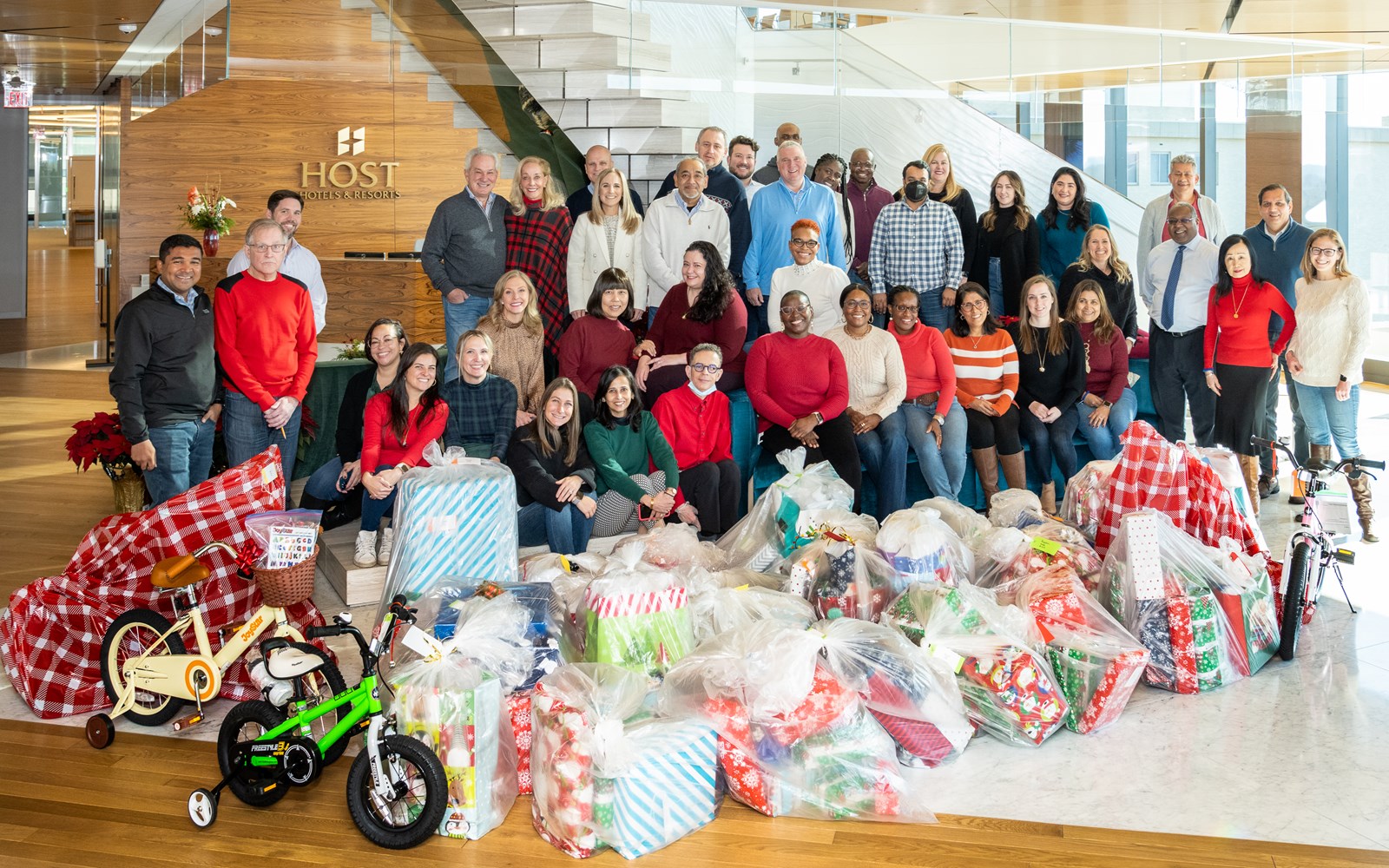 2022 Holiday Giving