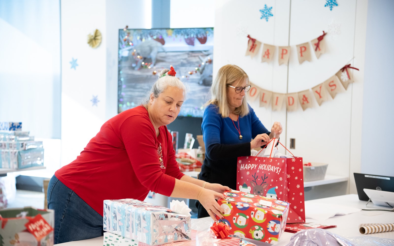 2022 Holiday Giving