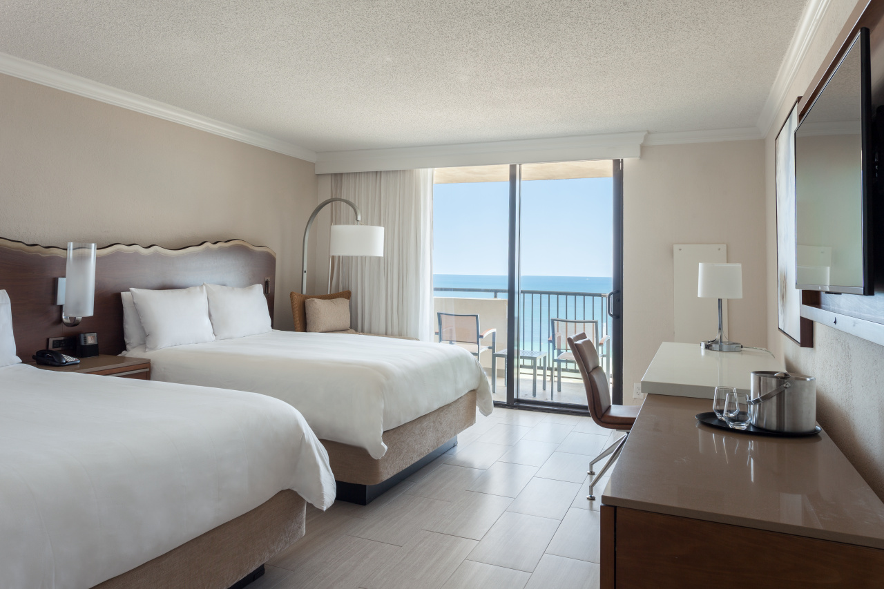 Double / Double Oceanfront View Guest Room
