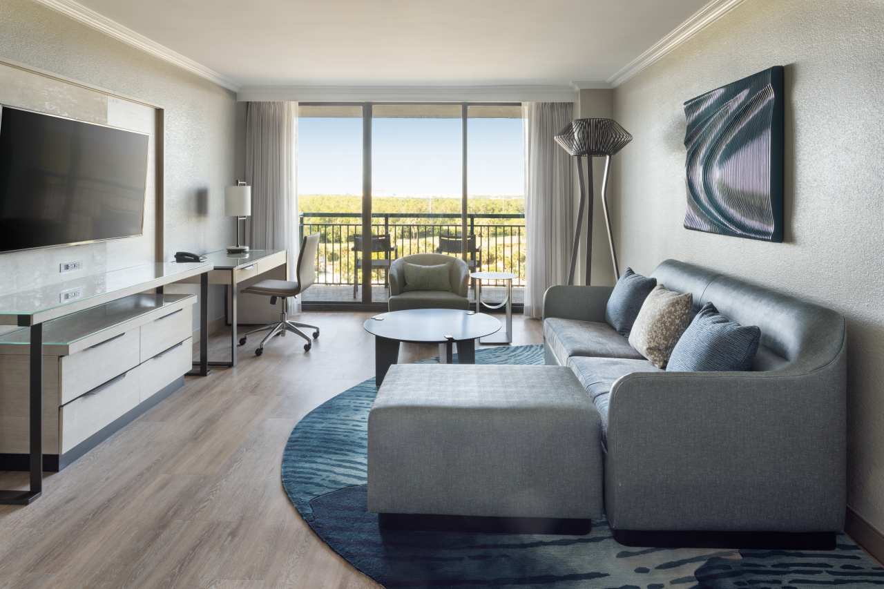 One Bedroom King Suite